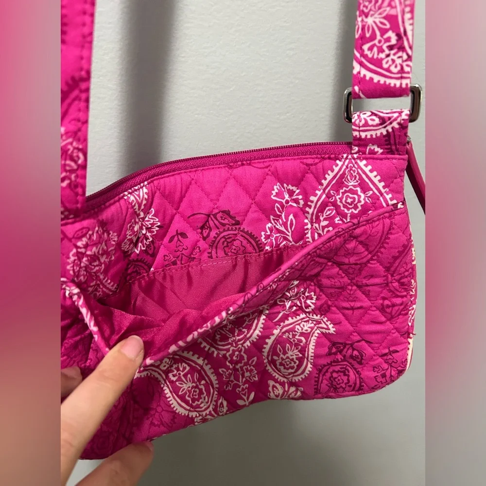 Vera Bradley Pink Quilted Shoulder/cross body Bag - Picture 8 of 11